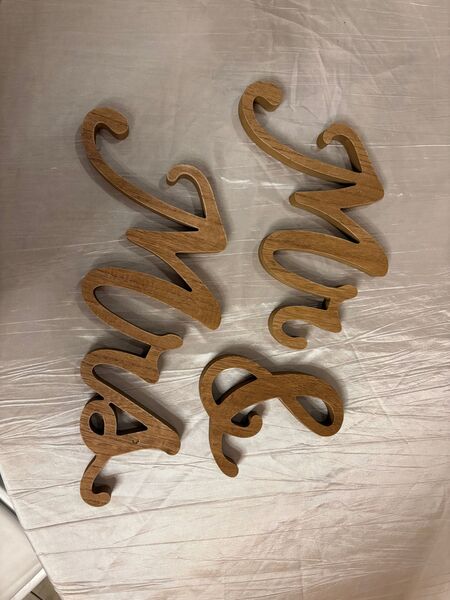 Gold Glitter Mr & Mrs — 6" — 1 available