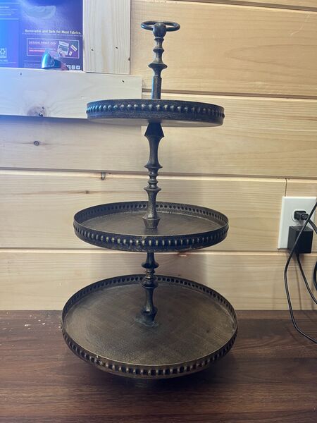 Cupcake Stand — 3 Tier